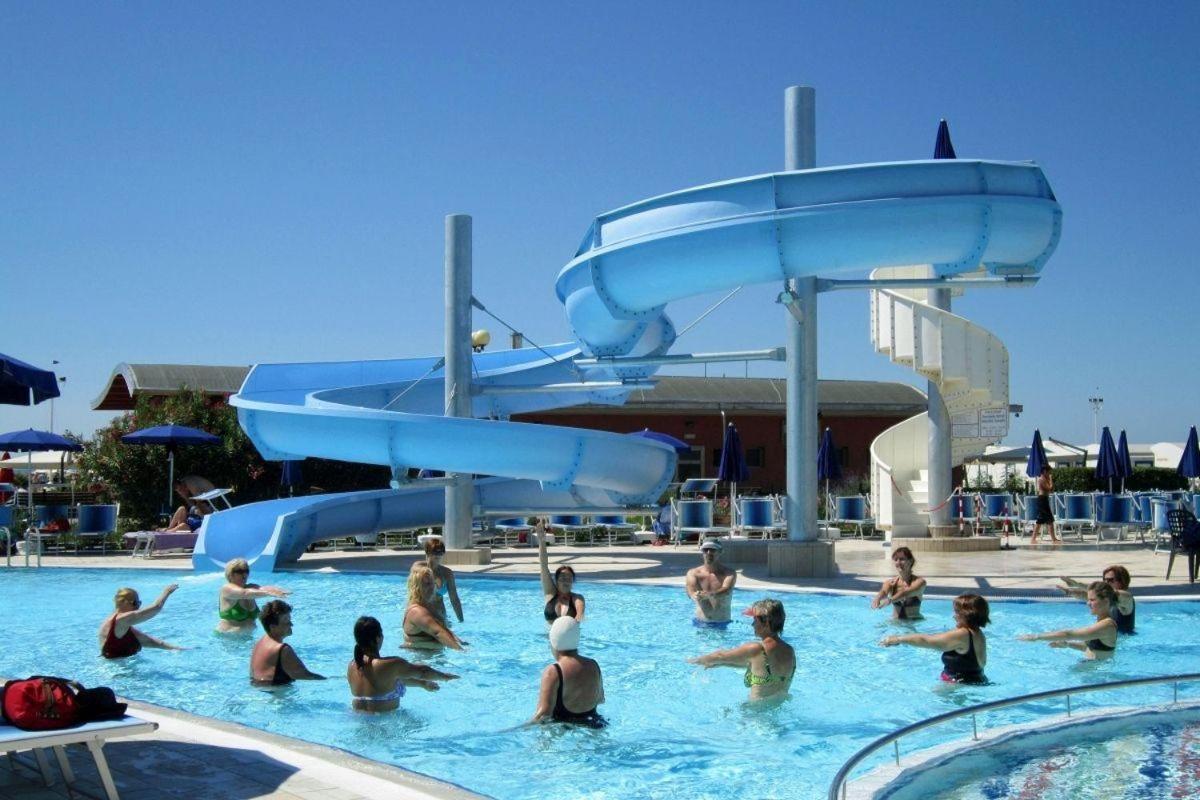 Hotel Lido Bibione Beach Buitenkant foto