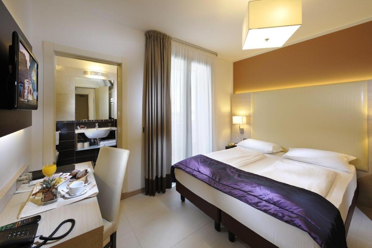 Hotel Lido Bibione Beach Buitenkant foto