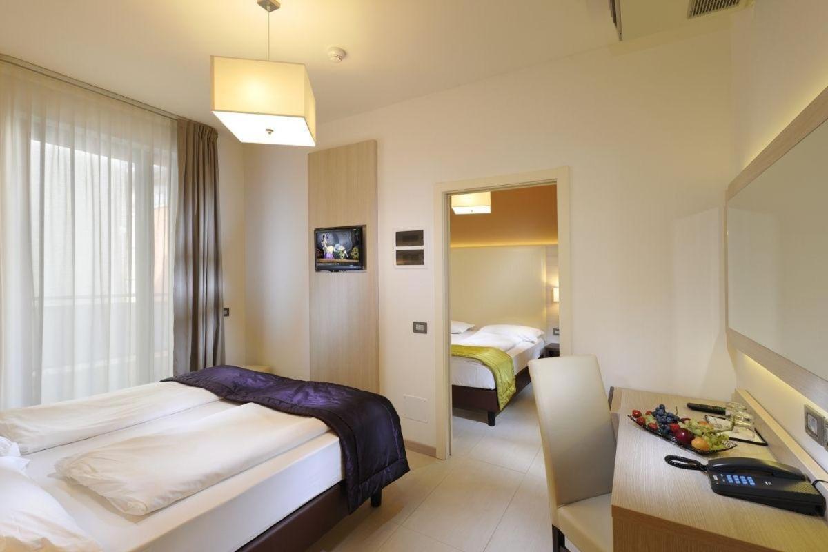 Hotel Lido Bibione Beach Buitenkant foto